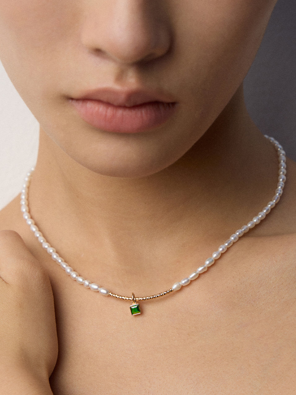 Vintage Green Zircon Pearl Necklace