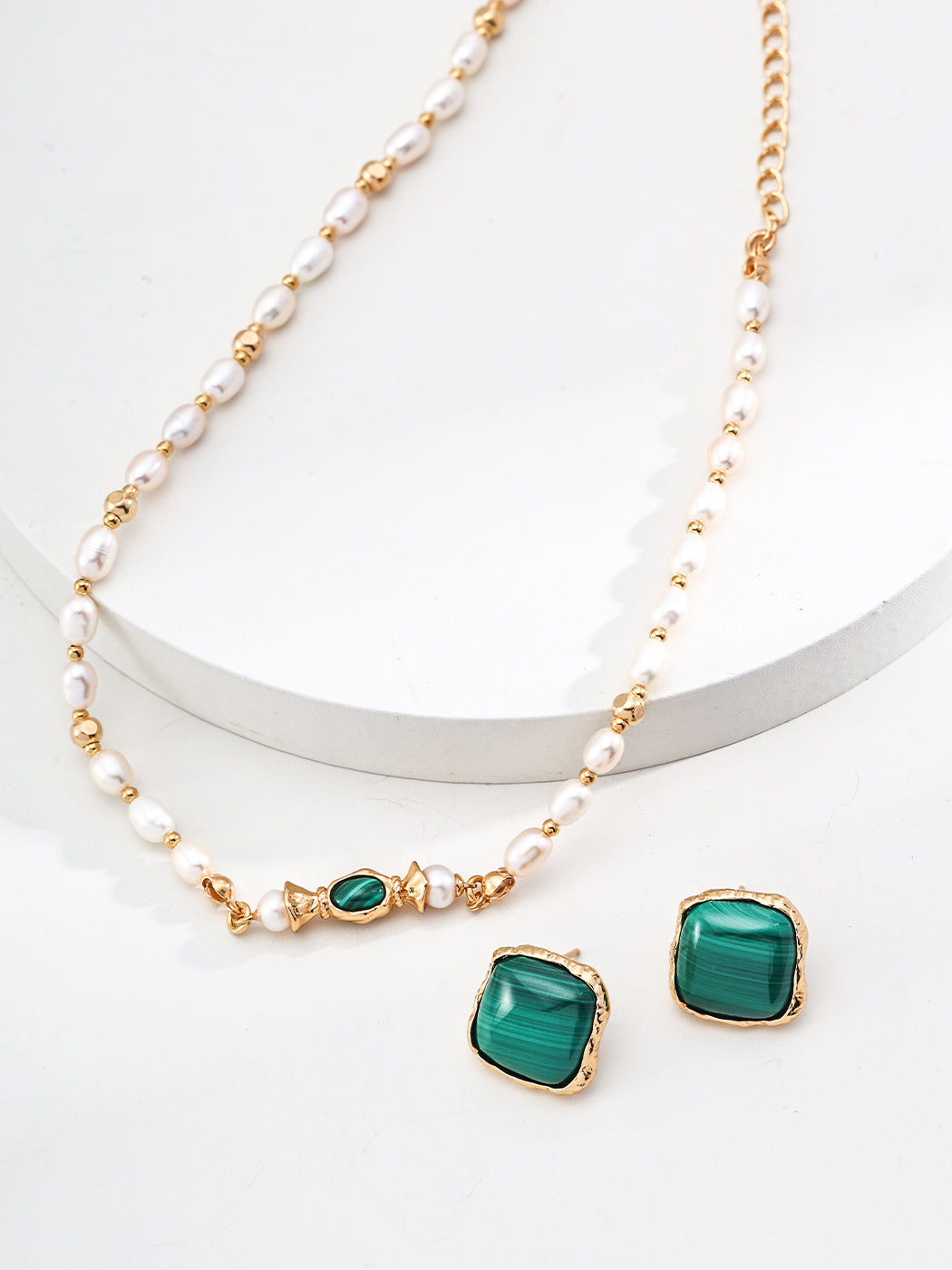 Natural Pearl Malachite Necklace